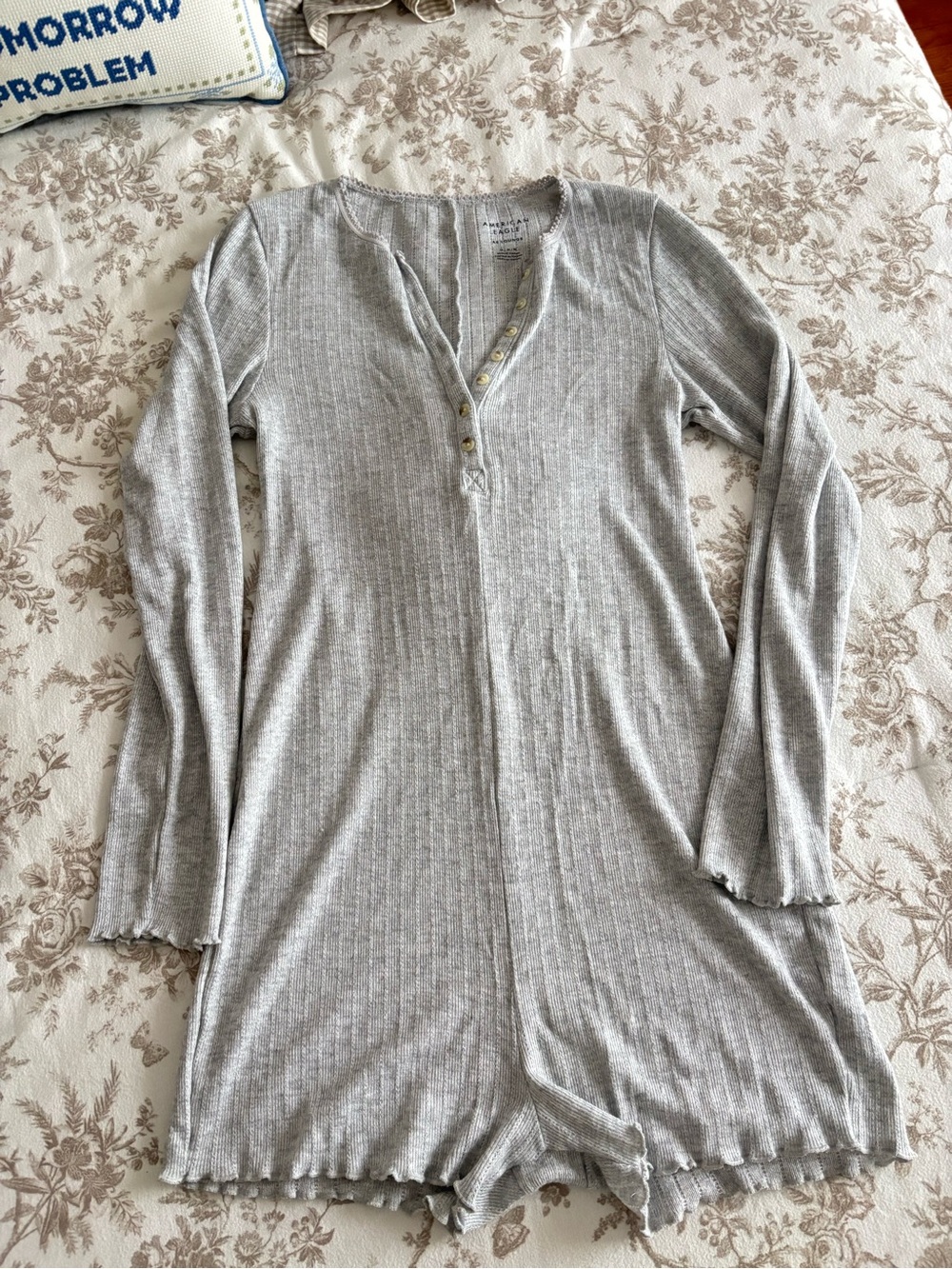 AE Sleep Romper